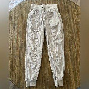 Lululemon Joggers - Size 4 - Like New